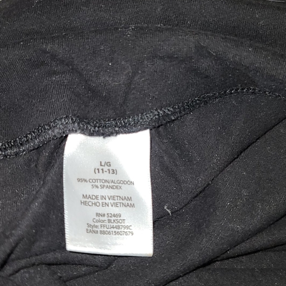 3/$15 Straight Leg Leggings Black sz L - Picture 2 of 3